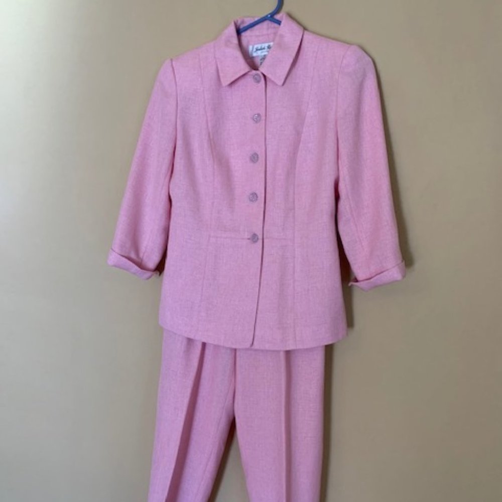 IMMACULATE! Beautiful Lined Pant Suit